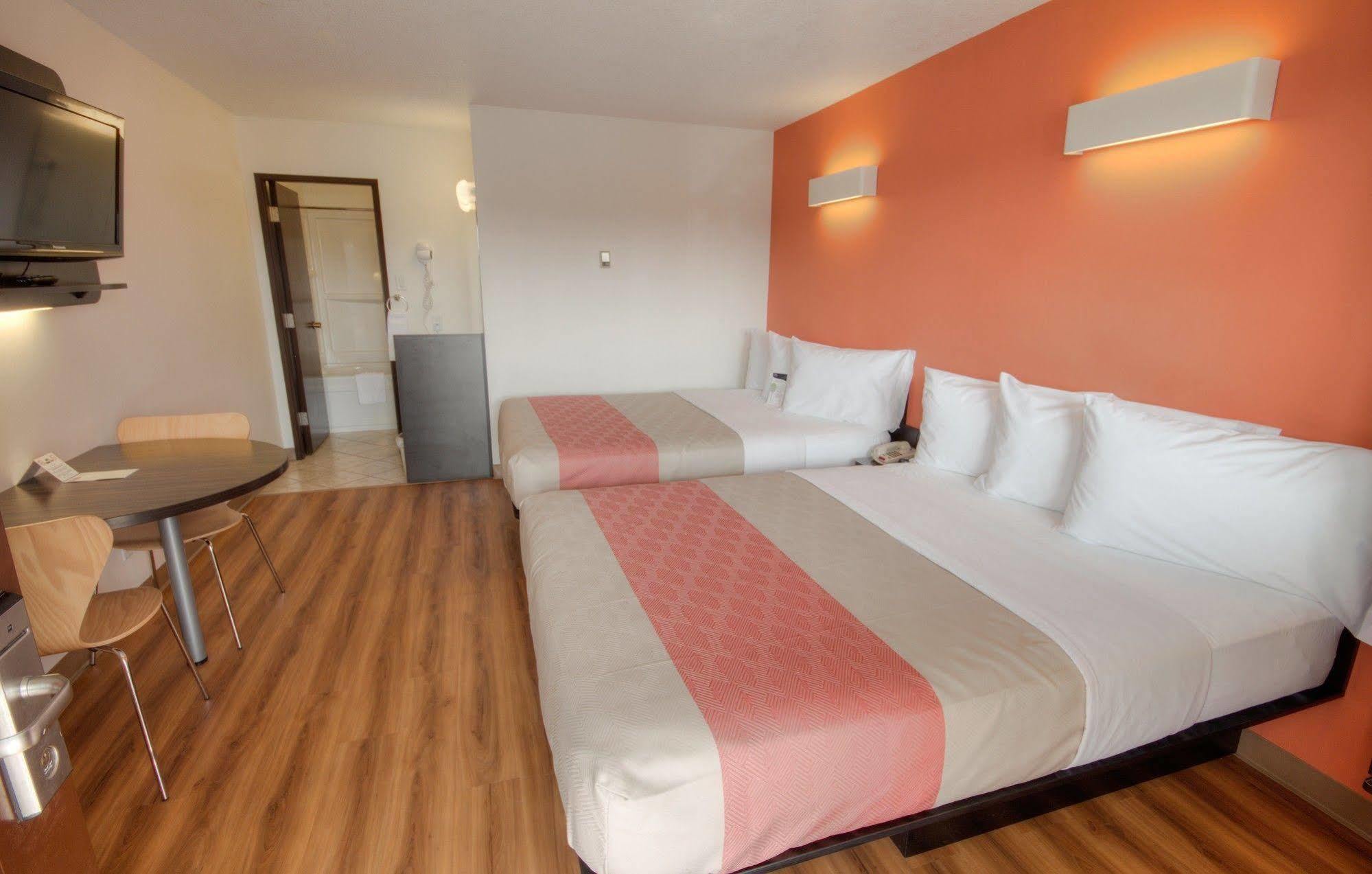 Motel 6-Lethbridge, Ab Eksteriør billede